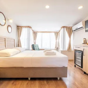 La Perla Otel